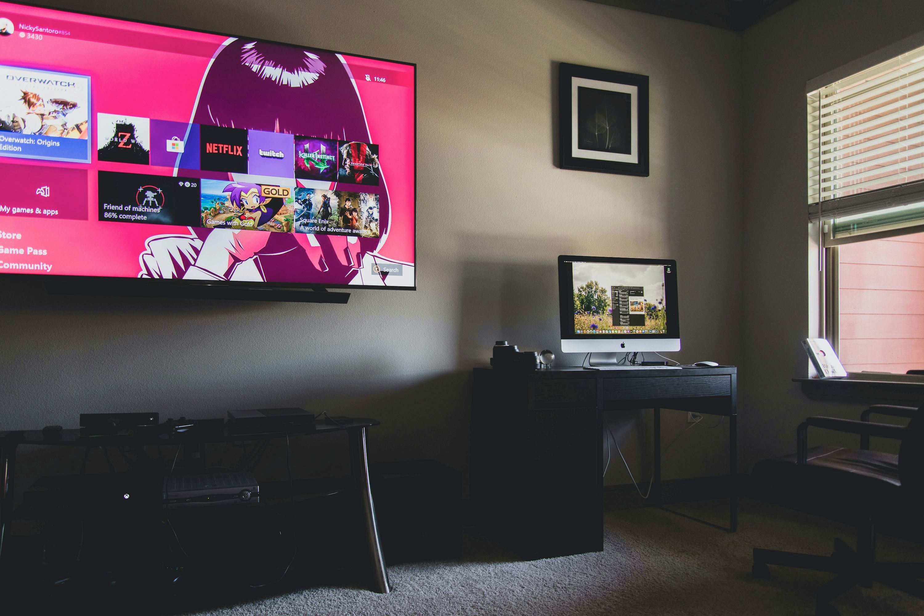 Bekväm TV-tittning hemma med IPTV-abonnemang och programguide